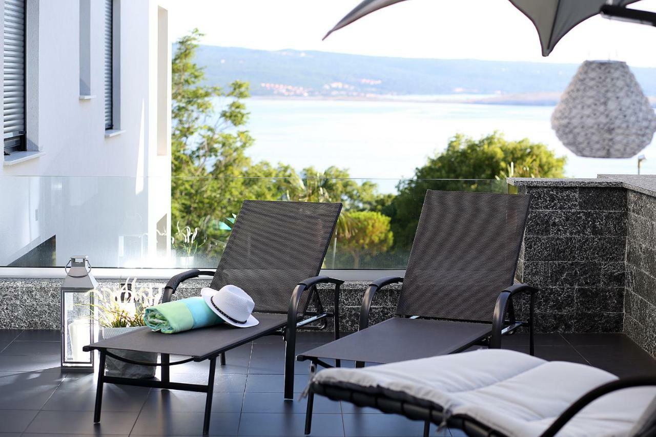The View Luxury Apartment Dramalj Exterior photo